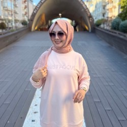 NAKIŞ VE TAŞ YAZI DETAYLI SWEAT PUDRA