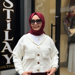 ETEK ÜSTÜ KAPŞONLU ANGORA HIRKA BEYAZ