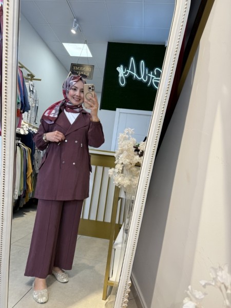 BENATU KUPRA TAKIM BORDO