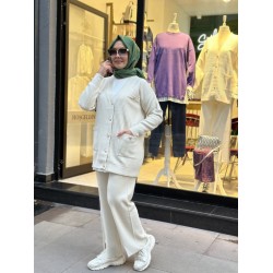 CEPLİ TRİKO HIRKA TAŞ