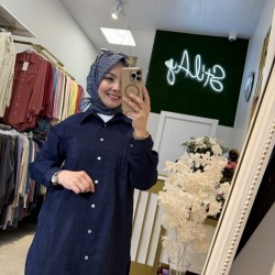 SELEN GÖMLEK LACİVERT