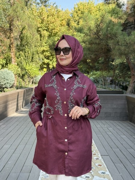 ÖZEL TASARIM BONCUK İŞLEMELİ BÜZGÜLÜ KAP BORDO